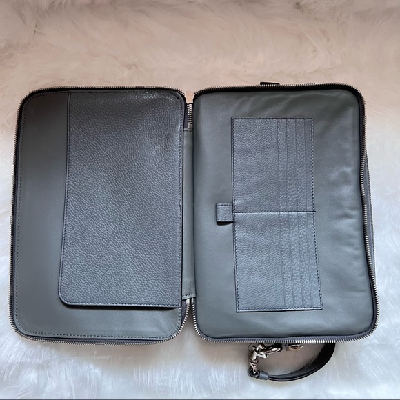 New! GUCCI Soho GG Logo Calfskin Logo Bag - Picture 5 of 14